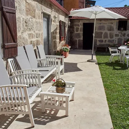 Casa De Mila En Pontevedra * Crecíente