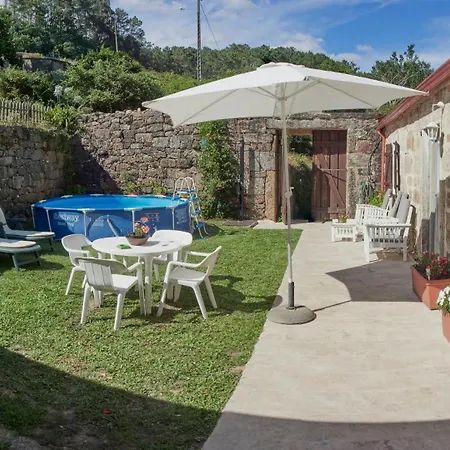 Casa De Mila En Pontevedra Holiday home *