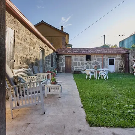 Casa De Mila En Pontevedra * Crecíente