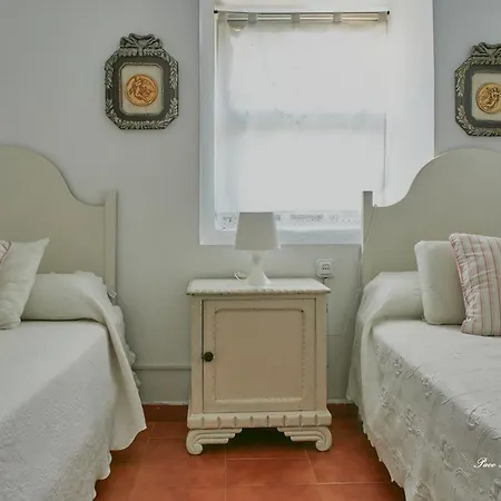Holiday home Casa De Mila En Pontevedra *